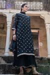 Buy_Kameez_Black Dupatta - Chiffon, Inner Dress - Mulmul, Kurta - Gota Work And Set _at_Aza_Fashions