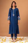Buy_Anantaa By Roohi_Blue Silk Chanderi Sequins, Thread Work V Neck Embroidered Kurta _at_Aza_Fashions