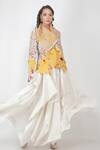 Buy_Jajaabor_Yellow Silk Chanderi Jacket_at_Aza_Fashions