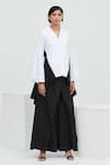 Buy_Aakaar_White Cotton Asymmetric Tunic_at_Aza_Fashions