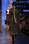 Payal Singhal_Green Velvet Embroidery Round Asira Kurta And Churidar Set _at_Aza_Fashions