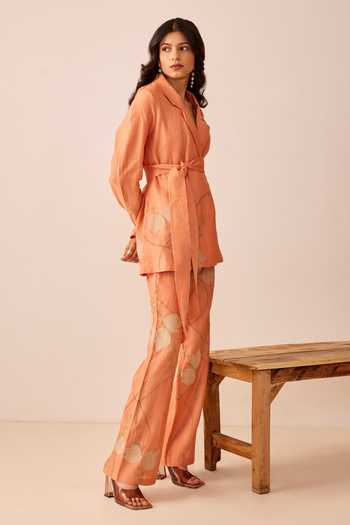 Buy_The Right Cut_Peach Chanderi Silk Leaf Motifs Notched Lapel Collar Yara Blazer And Pant Set _Online_at_Aza_Fashions