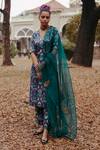 Buy_Jodi_Green Organza Sequins, Thread Work Panna Embroidered Dupatta _at_Aza_Fashions