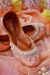 Buy_HOUSE OF EKARA_Pink Embroidered Pearl Juttis _at_Aza_Fashions