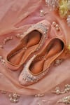 HOUSE OF EKARA_Pink Embroidered Pearl Juttis _Online_at_Aza_Fashions