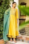 Buy_Kritika Dawar_Yellow Kurta Linen Silk Embroidered Floral Motifs Notched Gota Palazzo Set _at_Aza_Fashions