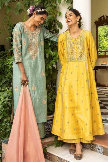 Buy_Kritika Dawar_Blue Dupatta And Pant Tissue, Kurta Linen Silk Gota Embroidered Palazzo Set _Online_at_Aza_Fashions