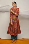 Buy_Label Kinjal Modi_Peach Cotton Silk Embroidered Floral Print Pintuck Kurta And Pant Set  _at_Aza_Fashions