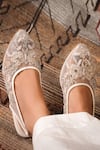 Buy_Tiesta_White Embellished Cinderella Mules _at_Aza_Fashions