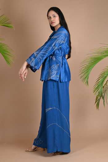 Threads And Motifs Pret Embroidered Chanderi Cape 8751
