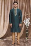Arihant Rai Sinha_Green Silk Embroidery Banarasi Floral Thread Kurta _Online_at_Aza_Fashions