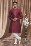 Buy_Samyukta Singhania_Maroon Banarasi Art Silk Embroidered Thread Work Floral Kurta _at_Aza_Fashions