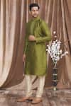 Buy_Samyukta Singhania_Green Silk, Brocade Embroidery Thread Placket Kurta _Online_at_Aza_Fashions