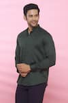 Buy_Aces by Arjun Agarwal_Green Cotton Plain Pintuck Shirt  _Online_at_Aza_Fashions