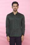 Shop_Aces by Arjun Agarwal_Green Cotton Plain Pintuck Shirt  _Online_at_Aza_Fashions