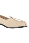 Sko_Beige Almond Toe Leather Mojaris  _at_Aza_Fashions