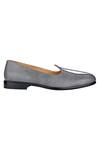 Buy_Sko_Grey Plain Almond Toe Leather Mojaris _Online_at_Aza_Fashions