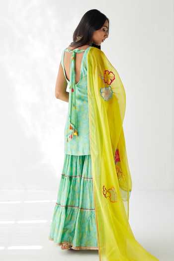 Shop_Rajiramniq_Green Cotton , Kota Thread Work, Shell Print V Neck Kurta Gharara Set _at_Aza_Fashions
