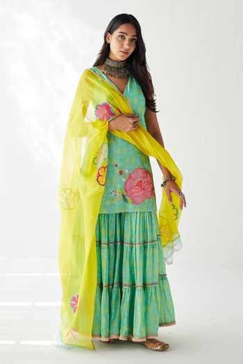 Rajiramniq_Green Cotton , Kota Thread Work, Shell Print V Neck Kurta Gharara Set _Online_at_Aza_Fashions