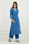 Tashee_Blue Cotton Printed Floral V Neck Kurta Set  _Online_at_Aza_Fashions