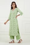 Buy_Tashee_Green Cotton Printed Floral V Neck Kurta Set  _Online_at_Aza_Fashions