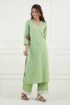 Tashee_Green Cotton Printed Floral V Neck Kurta Set  _Online_at_Aza_Fashions