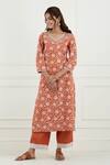 Tashee_Brown Cotton Printed Floral V Neck Kurta Set  _Online_at_Aza_Fashions