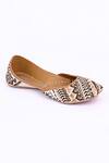 Buy_Jutti Express_Beige Embroidered Designer Juttis_at_Aza_Fashions