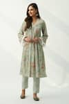 Roze_Green 100% Velvet Floral V Neck Fiza Kurta _Online_at_Aza_Fashions