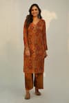 Buy_Roze_Orange Velvet Printed Floral V Neck Shiza Kurta And Palazzo Set _Online_at_Aza_Fashions