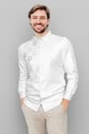 HeSpoke_White 100% Cotton Embroidered Play Card Motifs Trump Shirt For Men_Online_at_Aza_Fashions