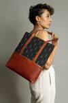 Buy_Tan & Loom_Black Ikat Tote Bag _at_Aza_Fashions