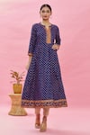 Buy_Samyukta Singhania_Blue Viscose Rayon Embroidered Thread Work Round Notched Floral Print Kurta _Online_at_Aza_Fashions