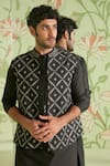 Buy_Sanjev Marwaaha_Black Cotton Silk Embroidered Mughal Pattern And Thread Jaali Bundi Kurta Set _Online_at_Aza_Fashions