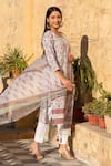 Buy_Inara Jaipur_White Cotton Printed Floral Notched Kurta Set _at_Aza_Fashions