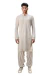 Buy_Ankur J_White Cotton Silk Mirror , Mukaish , Thread Preet Kurta Set _at_Aza_Fashions