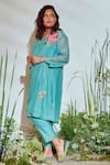 Half Full Curve_Blue Chanderi Hand Embroidered Tropical Garden Kurta And Pant Set  _Online_at_Aza_Fashions