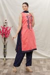 Buy_Samyukta Singhania_Peach Top Chanderi Slub Embroidered Resham Round Floral Kurta Set_Online_at_Aza_Fashions