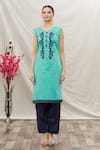 Samyukta Singhania_Blue Top Chanderi Slub Embroidered Resham Round Floral Kurta Set_Online_at_Aza_Fashions