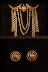 Buy_Cosa Nostraa_Gold Elegant Marvel Gift Set _at_Aza_Fashions