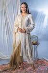 Buy_Soniya G_White Georgette Tie And Dye & Embellishment Beads Notched Kurta Pant Set _at_Aza_Fashions