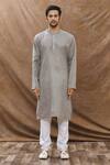 Aham-Vayam_Grey Cotton Chevron Pattern Kurta Set _Online_at_Aza_Fashions