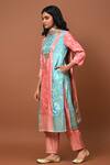Buy_NUHH_Peach Dupatta- Chiffon, Kurta, Pant- Viscose Dola Floral, Bandhani Print Set_Online_at_Aza_Fashions
