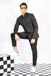 Buy_Aashiana_Black Italian Imported Fabric Plain Mandarin Collar Suit And Pant Set _Online_at_Aza_Fashions