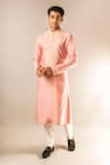 Buy_Aashiana_Pink Cotton Silk Satin Embroidery Mirror Kurta Set  _at_Aza_Fashions