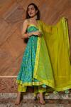 POMCHA JAIPUR_Green Anarkali Printed Floral Sweetheart Neck Cotton Set _Online_at_Aza_Fashions