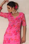 Buy_POMCHA JAIPUR_Pink Chinnon Chiffon And Cotton Floral Leaf Neck Kurta Pant Set _Online_at_Aza_Fashions