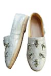 Buy_Cinderella By Heena Yusuf_Silver Buzz Embroidered Shoes _at_Aza_Fashions