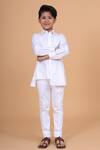 Raghavendra Rathore Blue_White Cotton Spread Collar Kurta _Online_at_Aza_Fashions