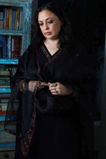 Buy_Rhua_Black Dupatta- Organza, Kurta- Satin, Pant- Cotton Silk Sequin Embroidered Set _Online_at_Aza_Fashions